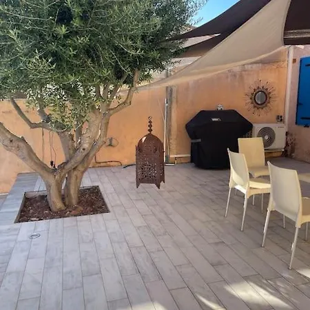 Maison Dans Quartier Calme Apartment *